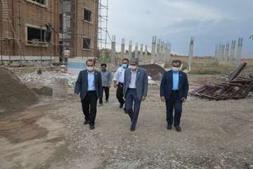 سفر یک روزه دکتر دانائی رئیس دانشگاه علوم پزشکی استان سمنان به شهرستان های گرمسار و آرادان99.02.14 